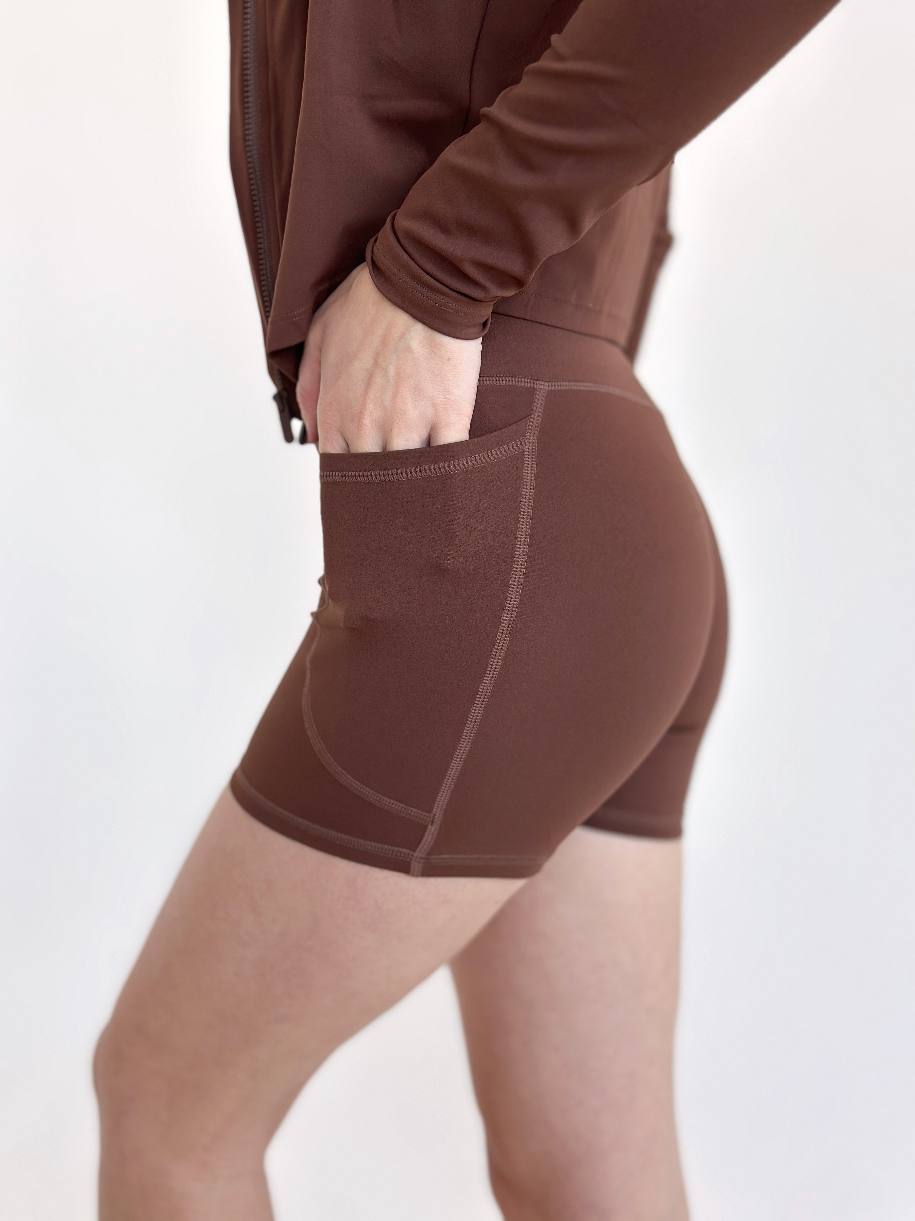 Комплект топ + кофта + велосипедки Gera 7106 7109 7110