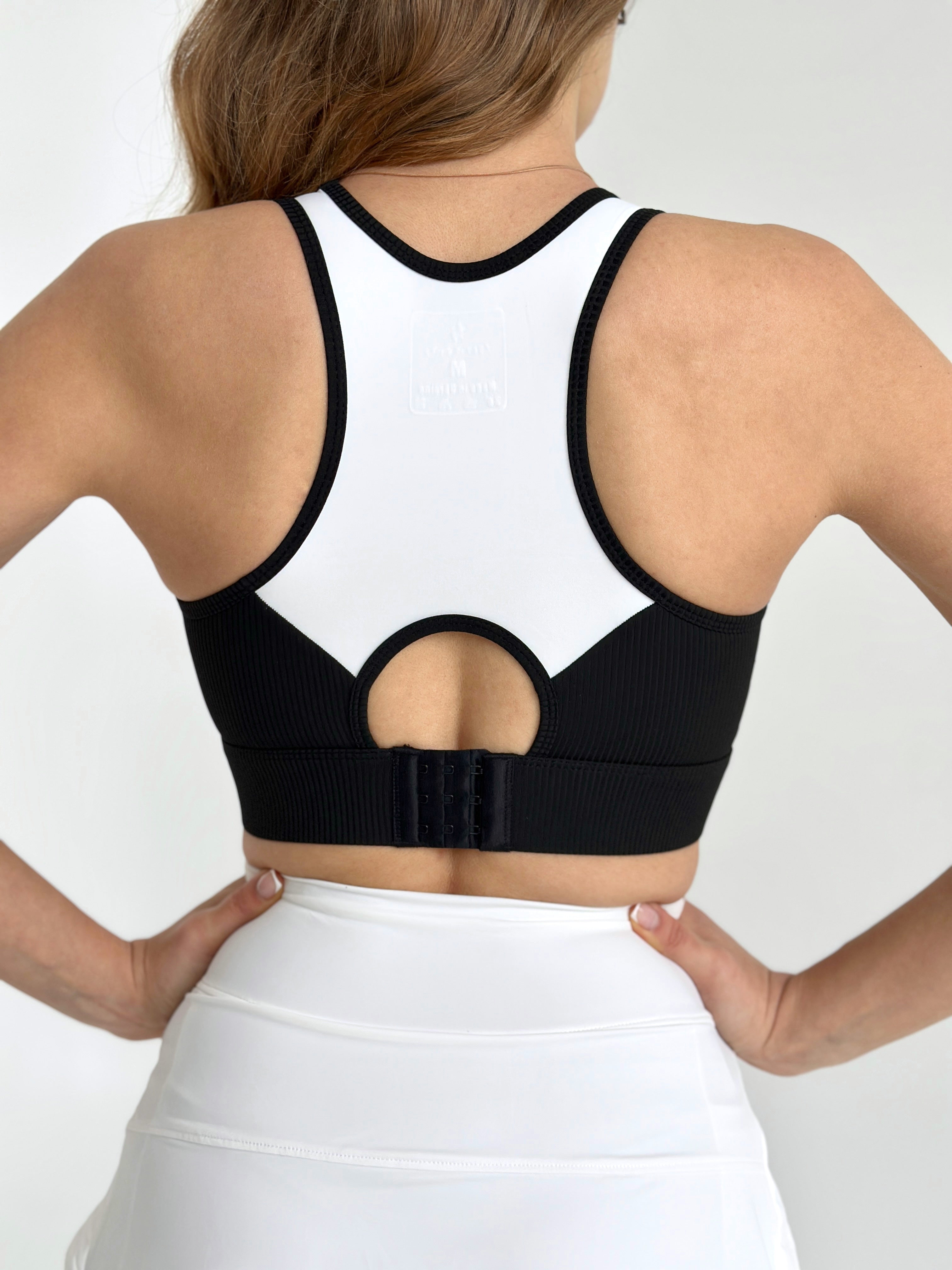 Топ Gera MB JYMN124