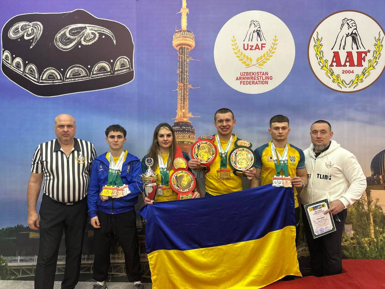 Кубок світу з армрестлінгу в Ташкенті: збірна України серед учасників світової першості