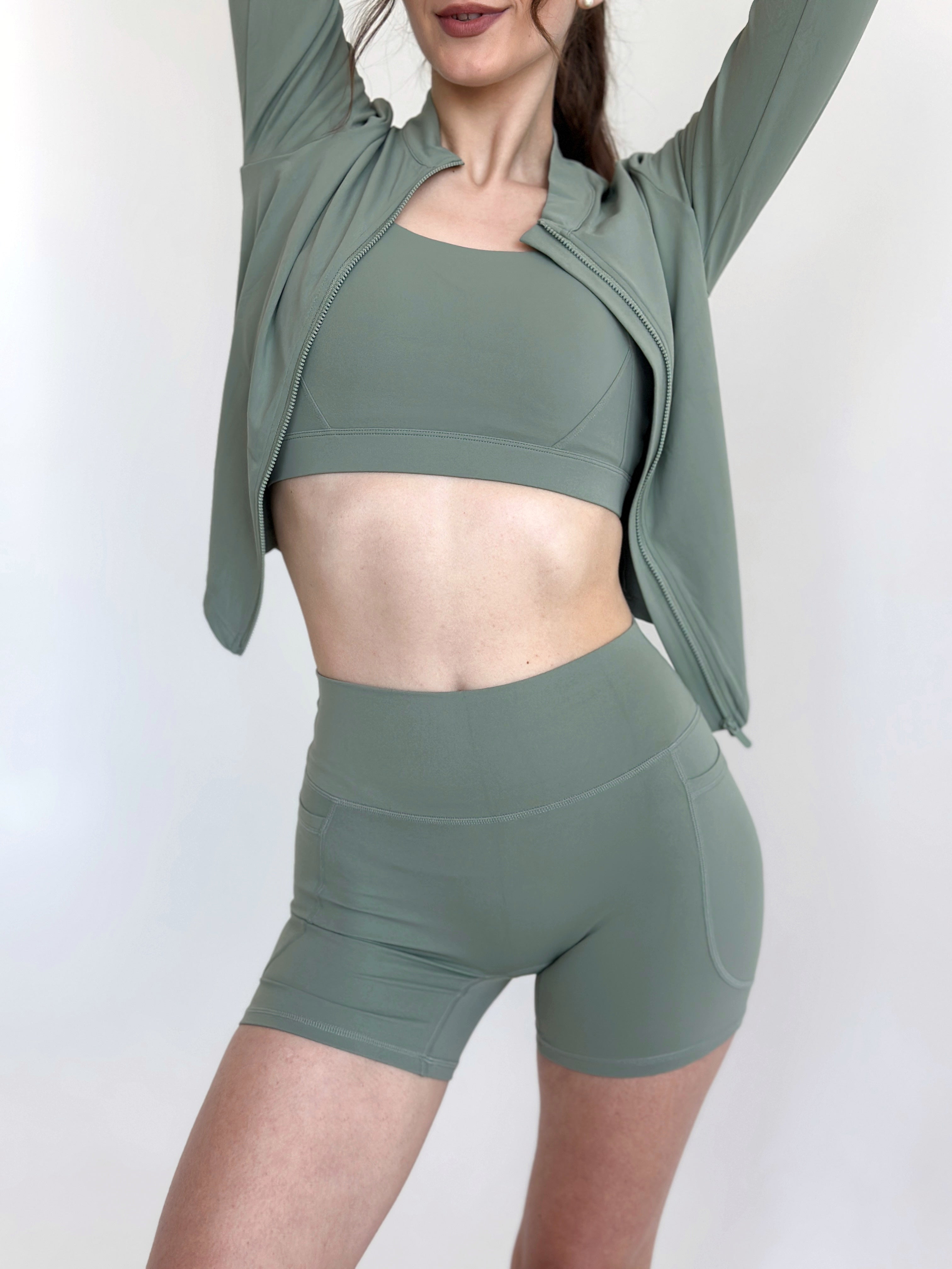 Комплект топ + кофта + велосипедки Gera 7106 7109 7110